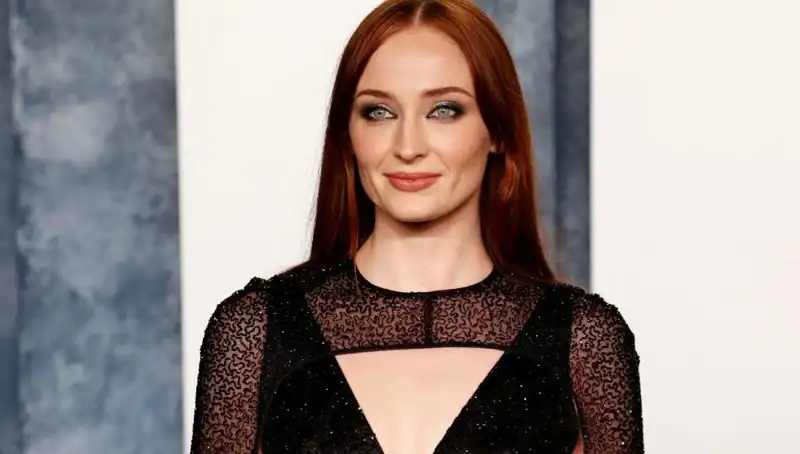 Sophie Turner'ı Çileden Çıkaran O Yorum: Düşük Sıralama Trolleri