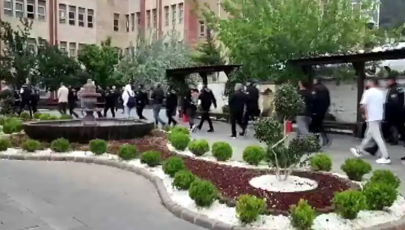 200 Milyon Liralık Vurgun Operasyonunda 16 Kişi Tutuklandı: Detaylar Şok Edici!