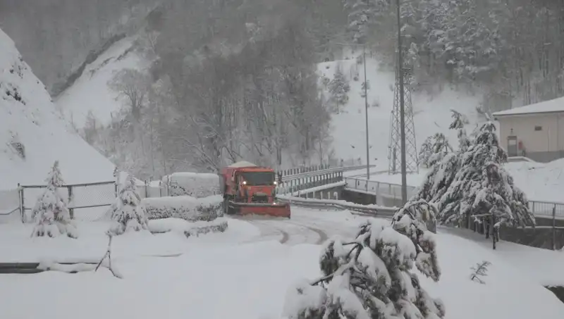 Bolu Dağı’nda Beklenen Kar Yağışı Hayalleri Gerçekleştiriyor!