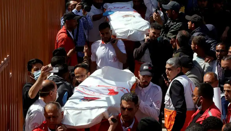 İsrail Katliamının Ardındaki Gerçekler: Hayat Kurtarırken Kurban Edilenler