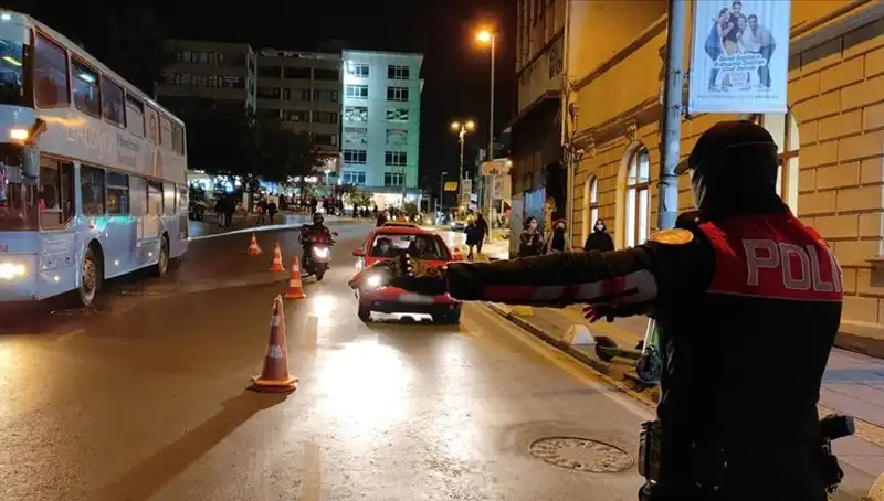 Huzur İstanbul: Megakentte Güvenlik Denetimleriyle Raftan Uçtin
