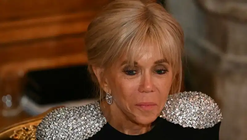 Erkek Olarak Doğdu Yalanı: First Lady Davasında Sarsıcı Gelişmeler
