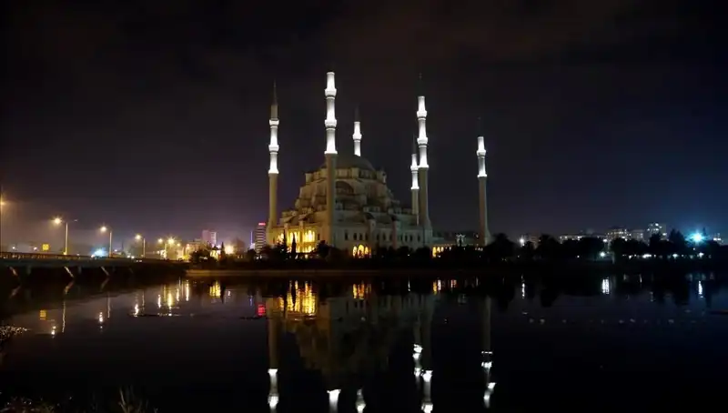 Adana'da Ramazan 2025: İftar Saati ve Oruç Açma Zamanı