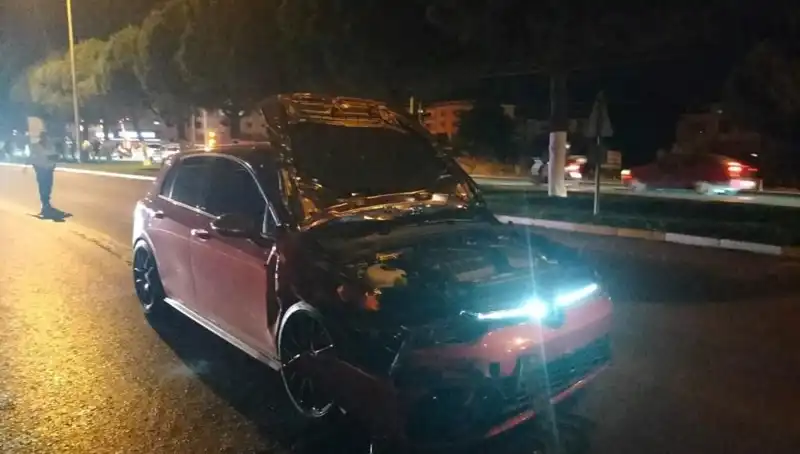 Balıkesir'de Korkunç Kaza: Otomobil ve Motosiklet Çarpıştı, 1 Kişi Hayatını Kaybetti