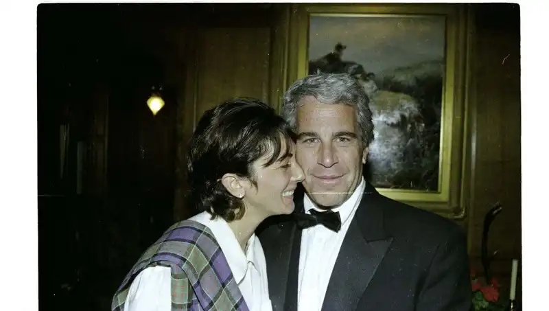 Ghislaine Maxwell, Epstein Skandalında 100 Ünlü İsmi Açıklıyor!