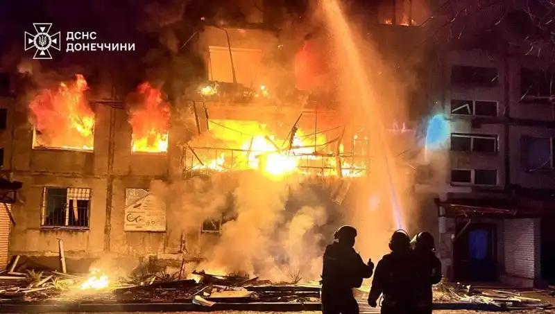 Rusya'nın İskender Füzeleriyle Gerçekleşen Saldırıda Ukrayna'da Çocuklar Hayatını Kaybetti