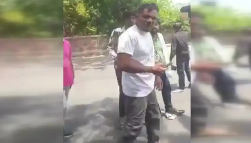11A Yolcusunun Tüyler Ürperten Yaşantısı: "Biri Beni Yakaladı"