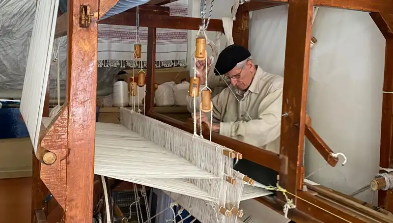 62 Yıldır İpleri Sanata Dönüştüren Usta: Bir Hayat Hikayesi