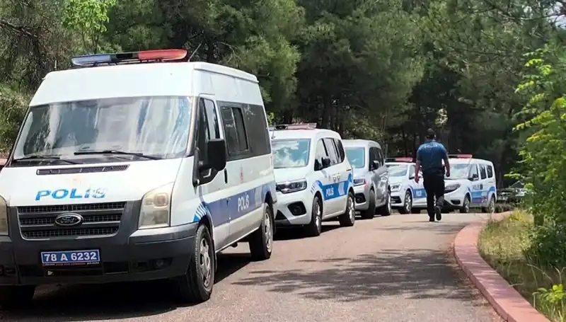 Karabük'te Gizemli Şüpheli Ölüm: Genç Adam Ağaca Asılı Bulundu