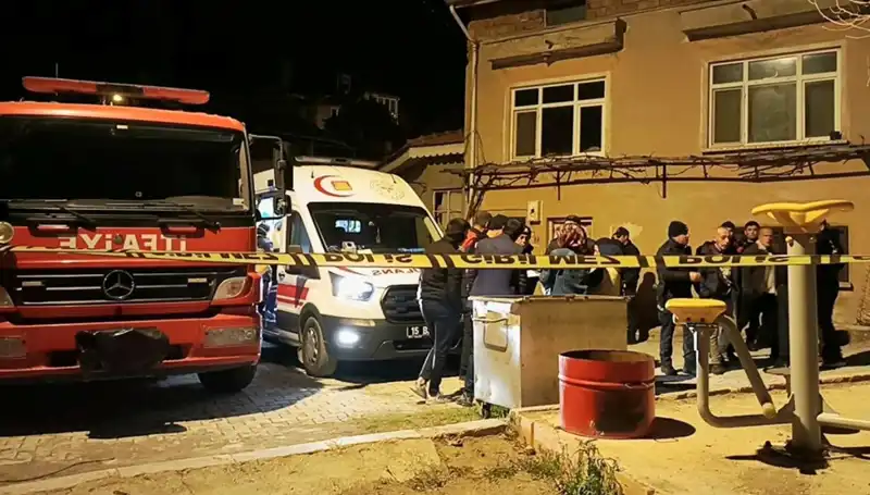 Yaşlı Adamın Yanmış Cansız Bedeni Bulundu: Olayın Perde Arkası