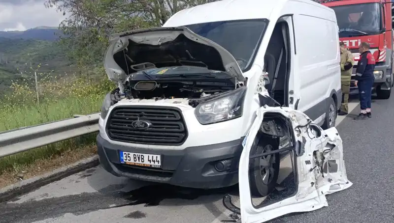 Aydın-İzmir Otoyolu'nda Feci Kaza: Hayatlarını Kaybedenler ve Yaralılar