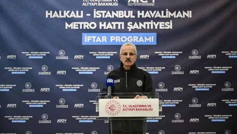 Halkalı-Gayrettepe Ulaşımı 57 Dakikaya İnecek: Bakan Uraloğlu'ndan Müjdeli Açıklama