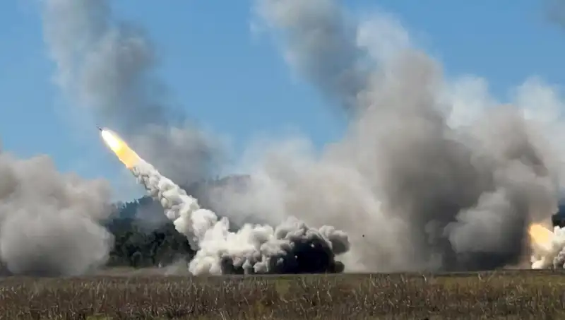 Avustralya'da Tarihi An: HIMARS Atışıyla Yeni Bir Dönem Başladı