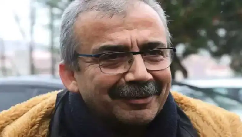 Sırrı Süreyya Önder: Yaşamı, Kariyeri ve Sağlık Durumu Hakkında Bilmeniz Gerekenler