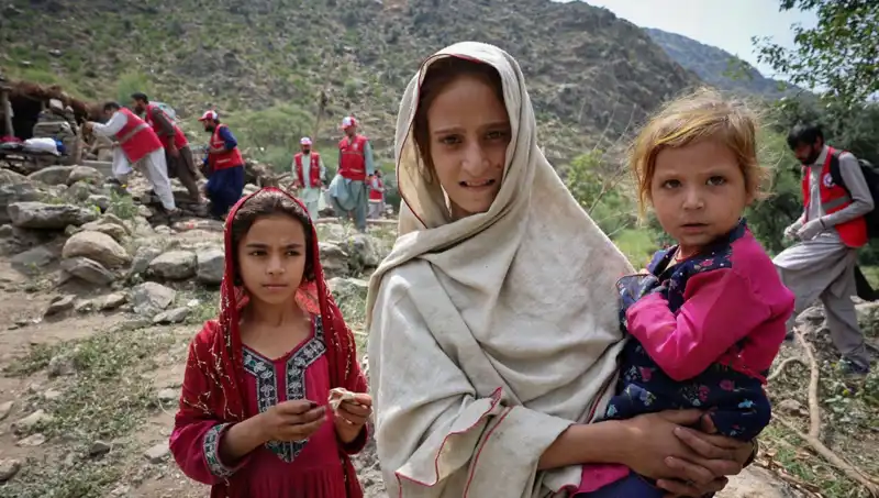 Afganistan'da Gece Yarısı Deprem: 2 Binden Fazla Ölüm ve Büyük Yıkım