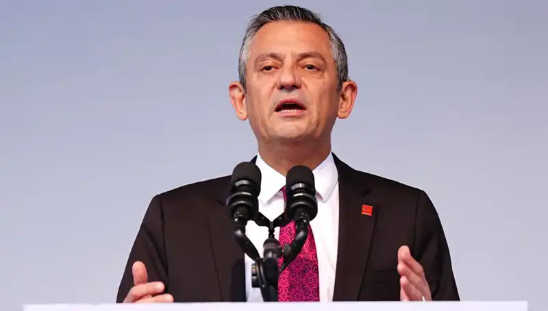 Özel'den Komutanların Dava Kararına Çarpıcı Tepki: Neden Bu Kadar Ses Getirdi?