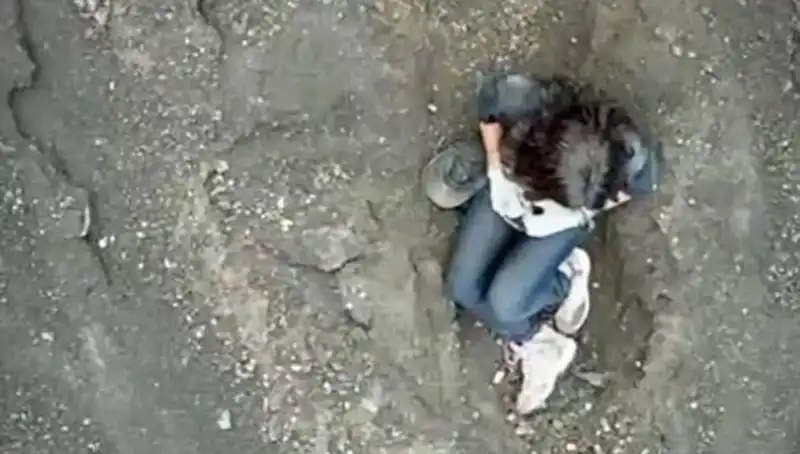 Yanardağın İçine Düşen Turistin Acı Sonu: Dört Gün Sonra Bulundu