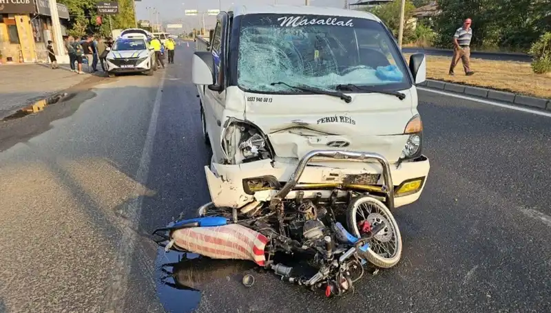 Aydın'da Motosiklet ile Kamyonet Çarpıştı: Bir Kişi Hayatını Kaybetti