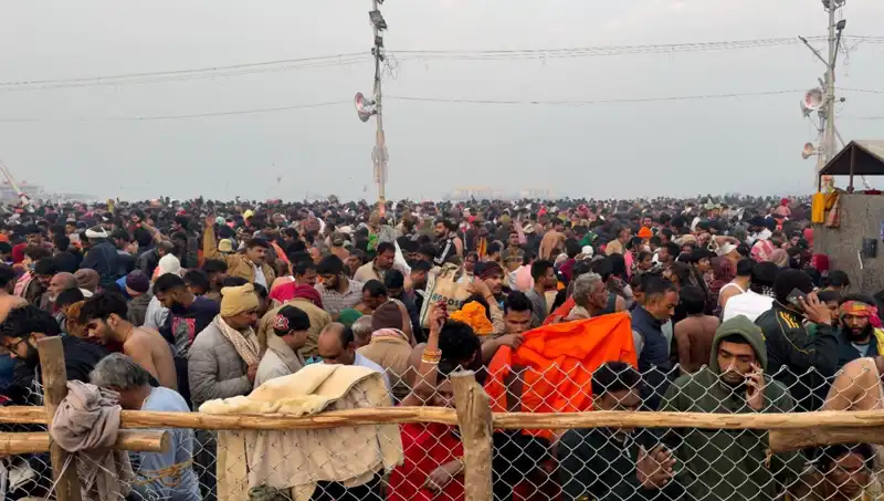 Hindistan'da Dini Festivalde İzdiham: Can Kaybı 6'ya Yükseldi!