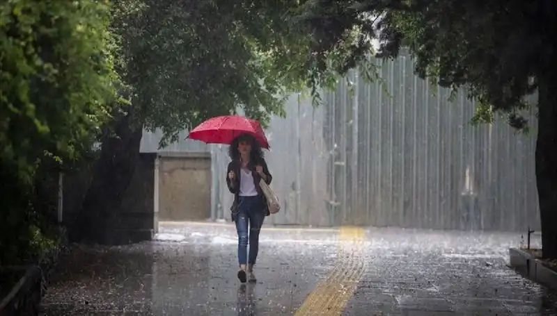 Meteoroloji, 13 İl İçin Sağanak Yağış Uyarısında Bulundu