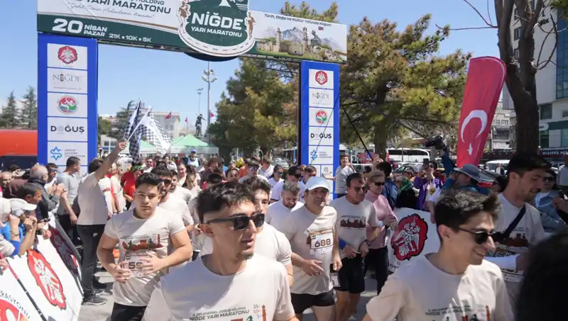 Doğuş Holding Niğde Yarı Maratonu: 518 Sporcu Bir Araya Geldi!