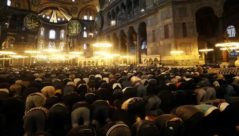Ramazan Bayramı 2025'te Ne Zaman Kutlanacak? Tarih Şimdi Belirli!