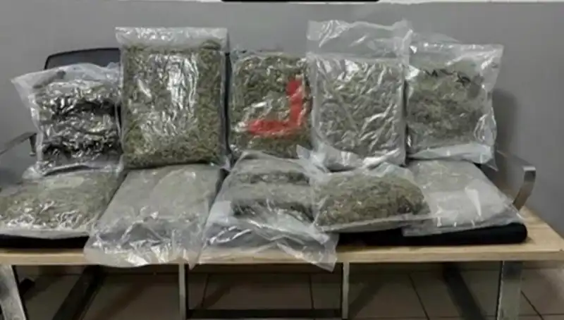 İzmir'de 1 Haftada 92 Şüpheli Yakalandı: Güvenlik Operasyonları Gözler Önünde
