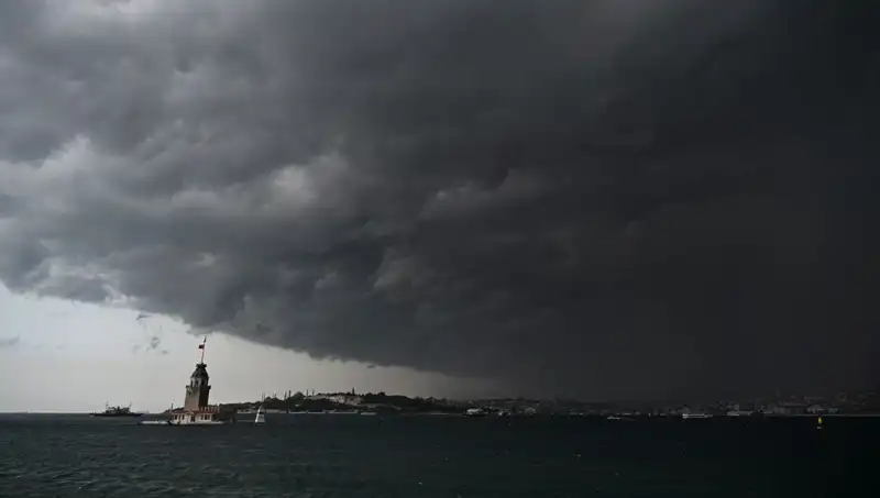 Bu Hafta Hava Durumu: Hem Sağanak Yağış Hem Soğuk Hava Dönüyor