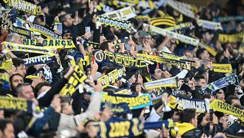Fenerbahçe Kombine Fiyatları Belli Oldu: Taraftarları Şok Eden Artış