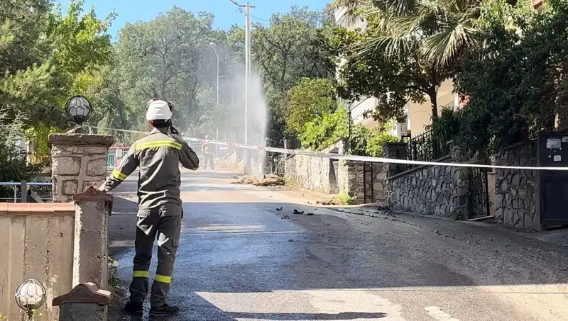 Bursa'da Doğalgaz Patlaması: Üç İşçi Yaralandı, Olay Anı Korku Dolu