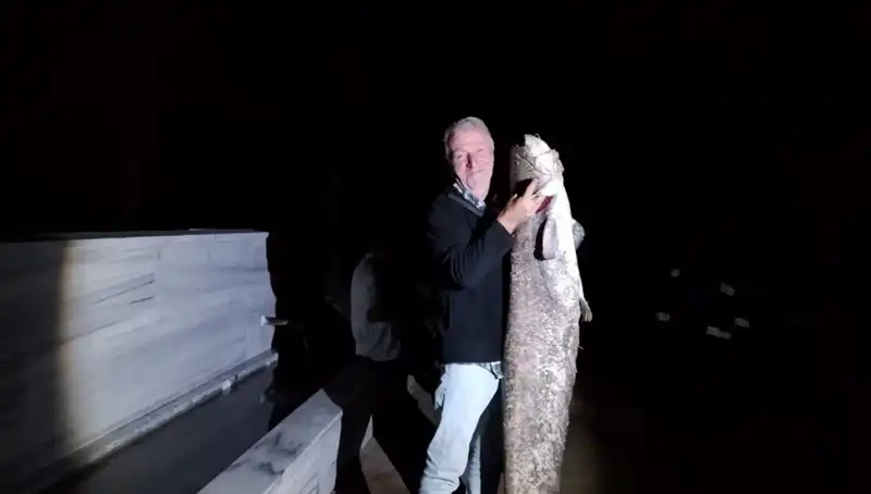 Barajda Oltasına Takılan 40 Kilo Ağırlığında Balık Şaşkınlık Yarattı