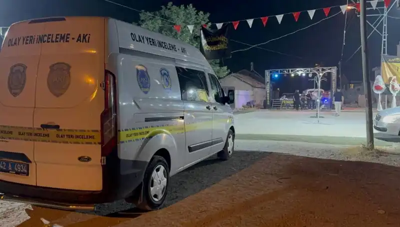 Düğün Töreninde Pompalı Tüfek İle Büyükanne Yaşında Dehşet Çıktı