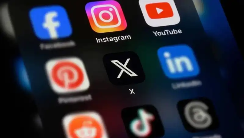 Sosyal Medya Uygulamalarında Dev Kısıtlamalar: WhatsApp'tan YouTube'a Tüm Detaylar