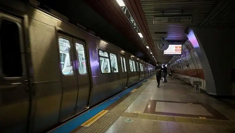 İstanbul'da Eylem Yasağında 3. Gün: Metrolar Açık mı, Hangi Duraklar Kapalı?