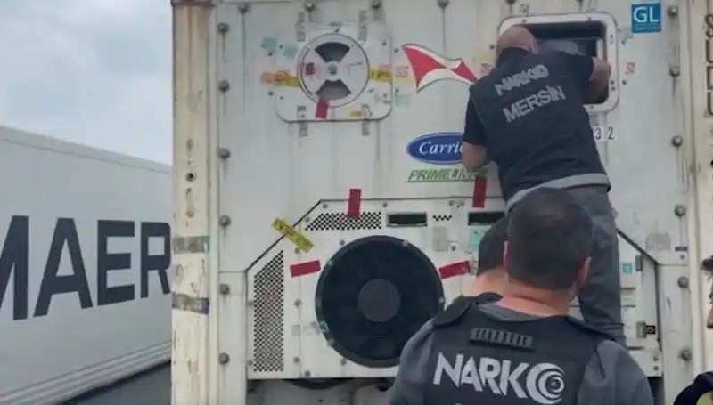 Mersin’de Uyuşturucu Operasyonu: Büyük Çöküş!