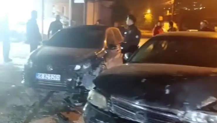 Çevirmeden Kaçan Araç Kaza Yaptı: O Anların Görüntüleri Ortaya Çıktı