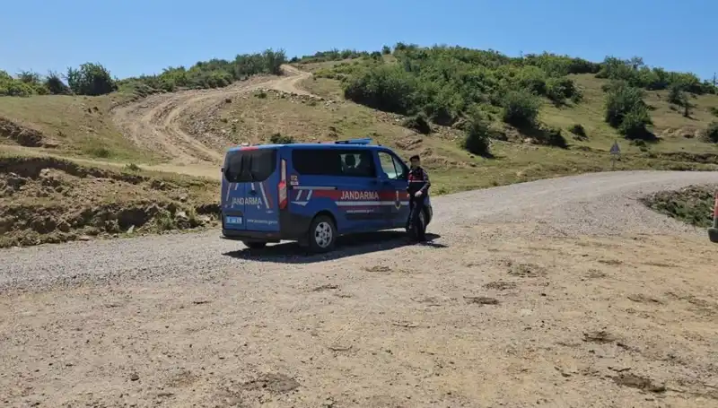 Firari Şahıs Jandarma ile Çatıştı: Olay Yerinde Çarpıcı Gelişmeler!